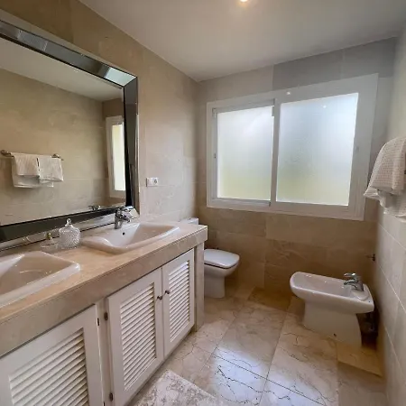 Villa Olga Marbella- Golden Mile -breathtaking Sea View- Private Pool