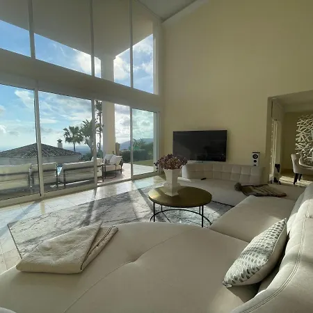 Olga Marbella- Golden Mile -breathtaking Sea View- Private Pool